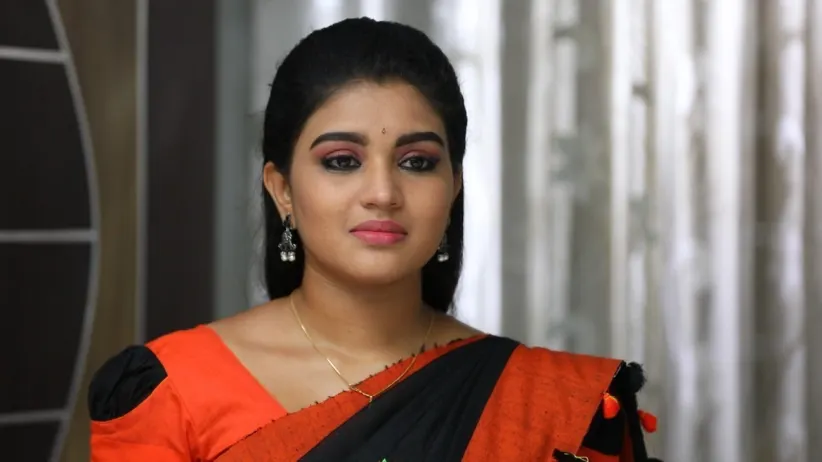 Nandini persuades Aishwarya - Sembaruthi