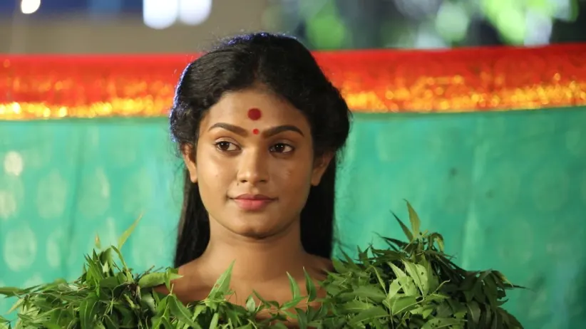 Vennila to Light a Lamp Using Water