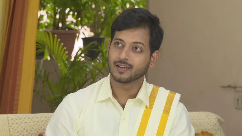 Chaitanya visits Surya's home - Suryakantham Highlights