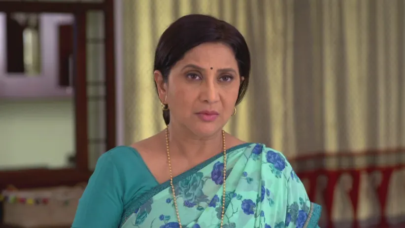 Asawari goes to 'Abhi's Kitchen' - Agga Bai Sasubai