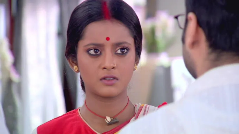 Nayan is suspicious about Jayanta - Trinayani