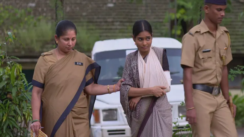 Will Shobha testify against Anna - Ratrsi Khel Chale 2 Highlights