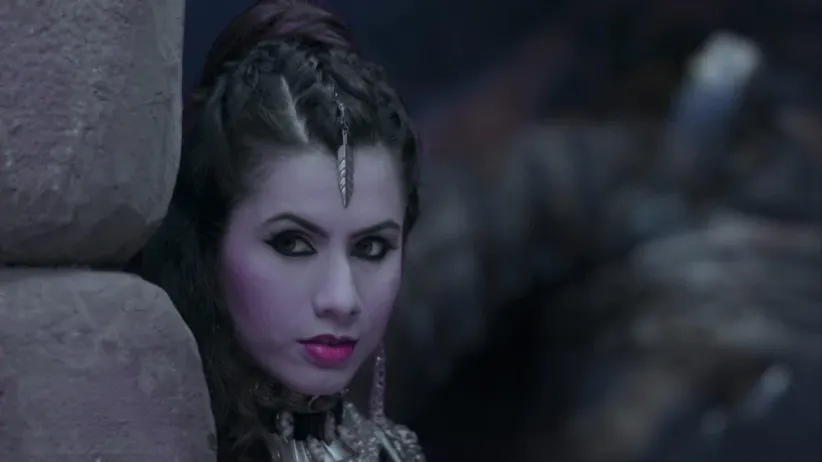 Shalaka bewitches Bhujang