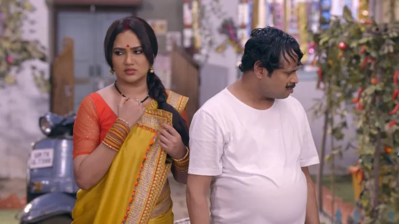 The priest's prediction - Happu Ki Ultan Paltan
