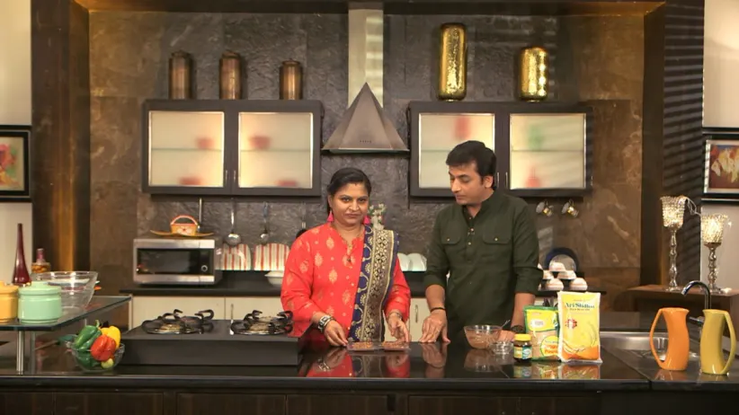 `Peanut Dryfruits Chocolate Bites' by Swati - Aamhi Saare Khavayye
