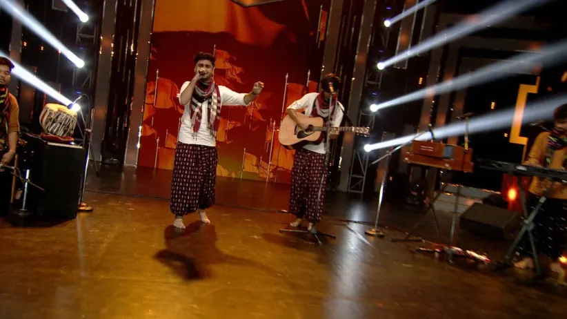 Contestants mimic the judges and Mrunmayee - Yuva Singer Ek Number