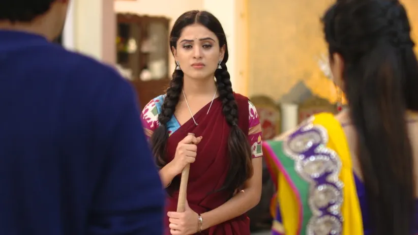 Bhavani's plan to kill Soundarya - Muddha Mandaram