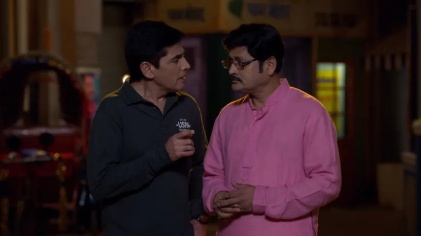 Vibhuti and Tiwari reveal their predicament - Bhabi Ji Ghar Par Hai