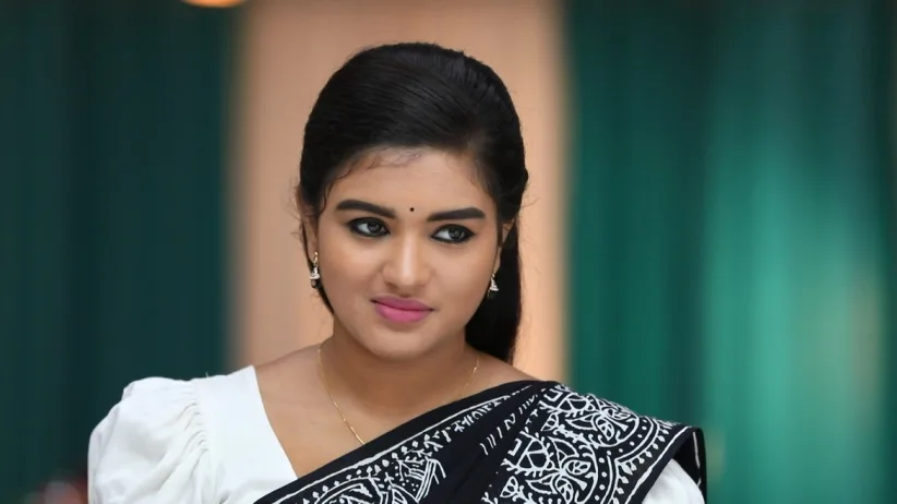 Akhila to attend a wedding - Sembaruthi