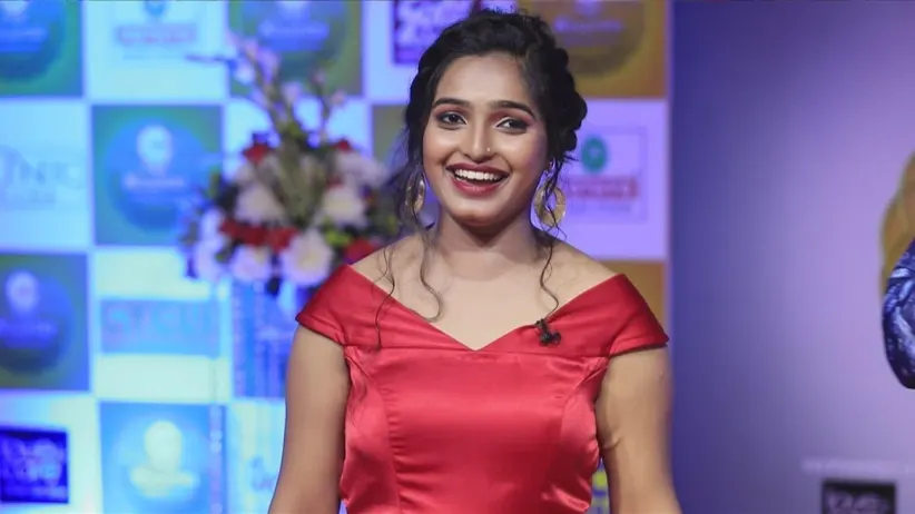 Zee Kutumba Awards 2019 - Red Carpet - October 19, 2019