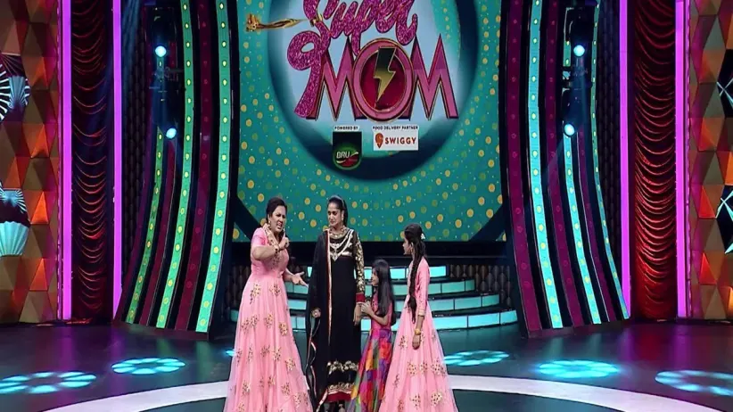 Singer Anitha Venkat gets trolled by her daughter Aishwarya - Children's Day Special