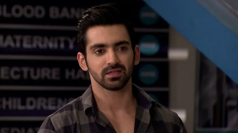 Pragya slaps Aliya for her actions - Kumkum Bhagya