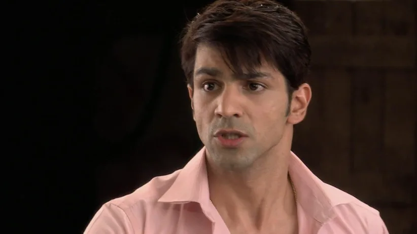 Abhi thrashes Neil for his actions - Kumkum Bhagya