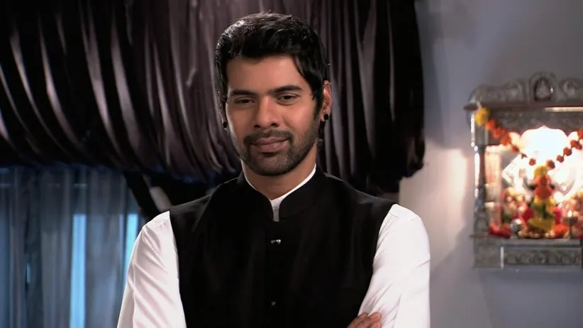 Pragya, in an inebriated state, insults Pammi - Kumkum Bhagya