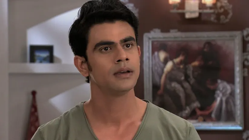 Pragya gets arrested by the police - Kumkum Bhagya