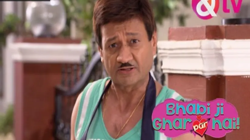 Anita wants Vibhuti to close his shop - Bhabi Ji Ghar Par Hai