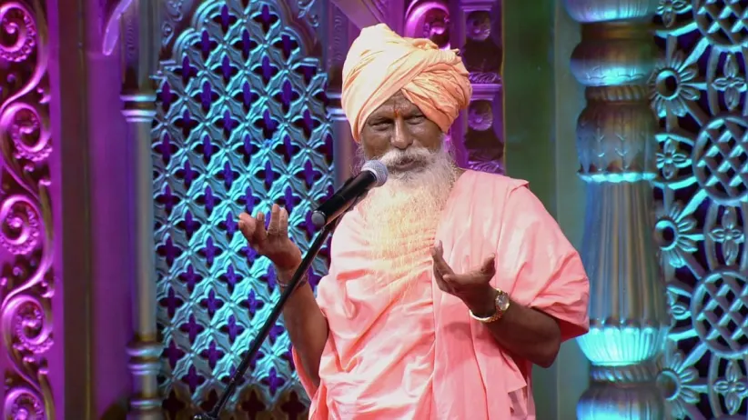 Manishanand Maharaj's soulful Kirtan - Man Mandira