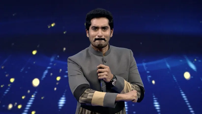 Hitler Gari Pellam Team On The Show