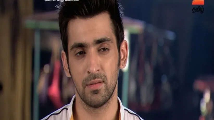 Arjun Signs Pragya’s Papers for Surgery - Iniya Iru Malargal
