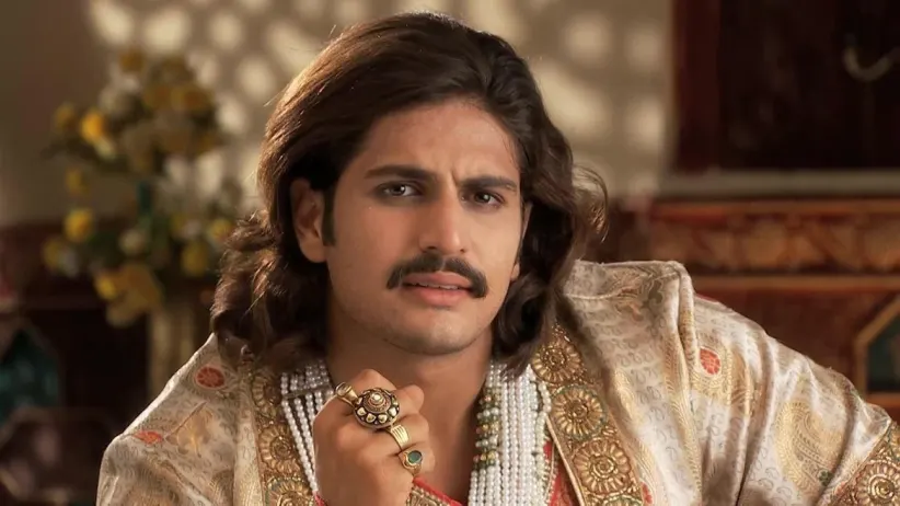 Jalal learns about Jodha’s return to Agra - Jodha Akbar