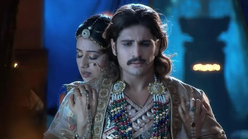 Ruqaiya’s pregnancy news upsets Jodha - Jodha Akbar