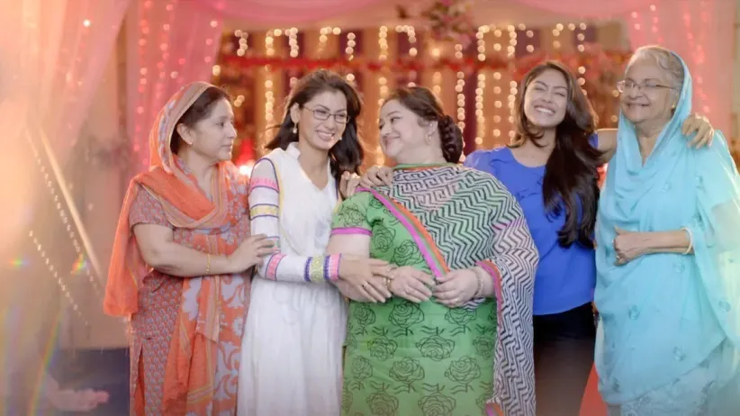 Aakash and Pammi worry about Rachna's DNA test - Kumkum Bhagya