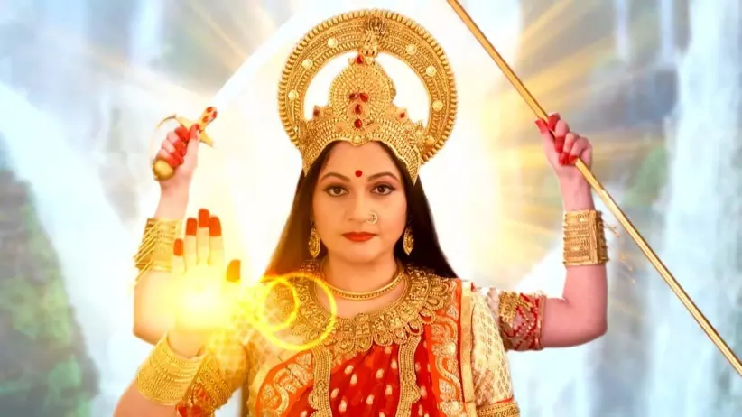 Trishna Tries to Kill Santoshi