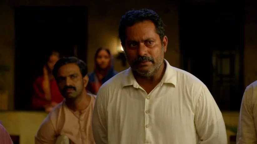 Bhim and Ramabai Leave the House