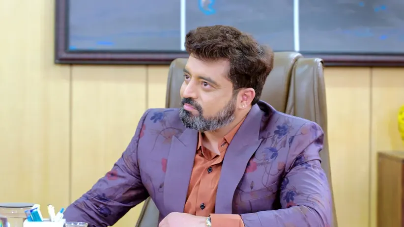 Aryavardhan Ignores Meera