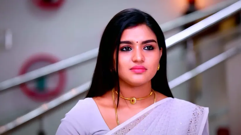 Akhila's Question Terrifies Saroja