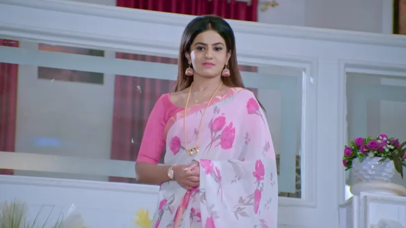 Damayanti Teases Trishul