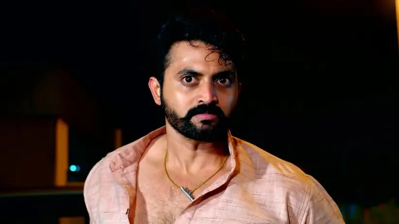 Rahul Fights a Few Goons