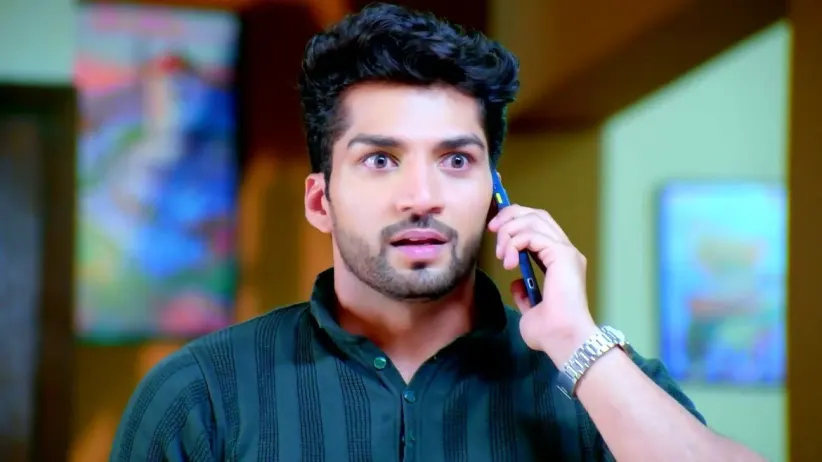 Leela Apologises to Chandrasekhar