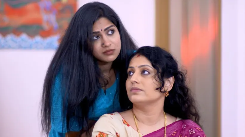 Aravind Raja Scolds Meera