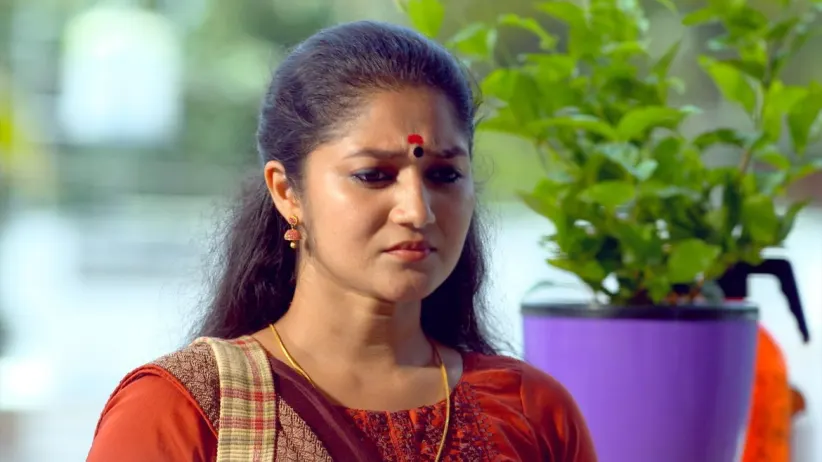 Sreelakshmi Questions Ravi Varman