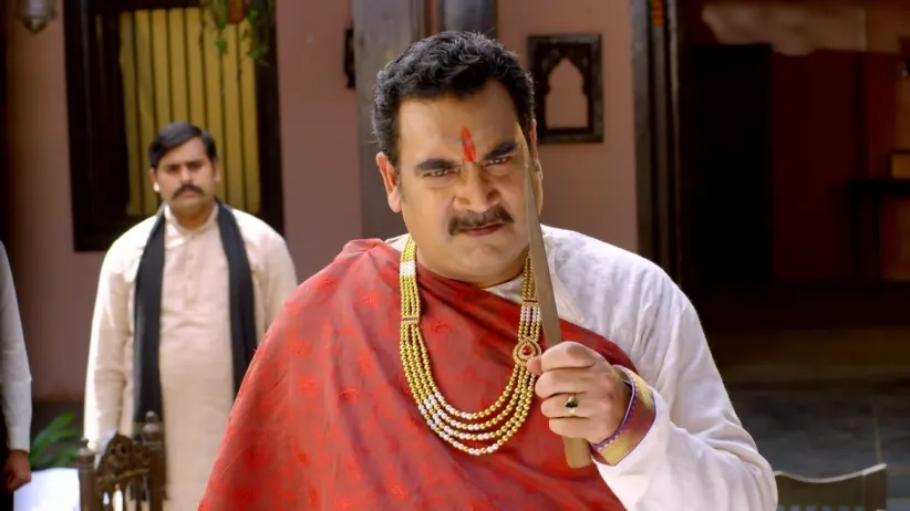 Jijabai's Words Shock Meera