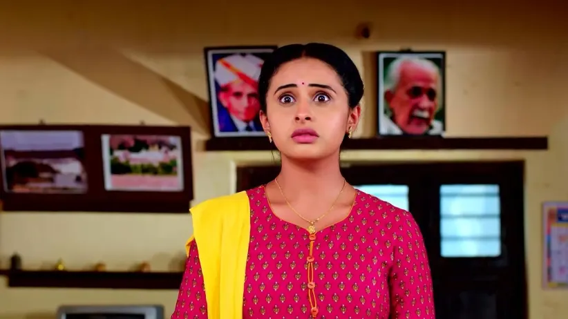 Puttakka Tells Sneha a Shocking Truth