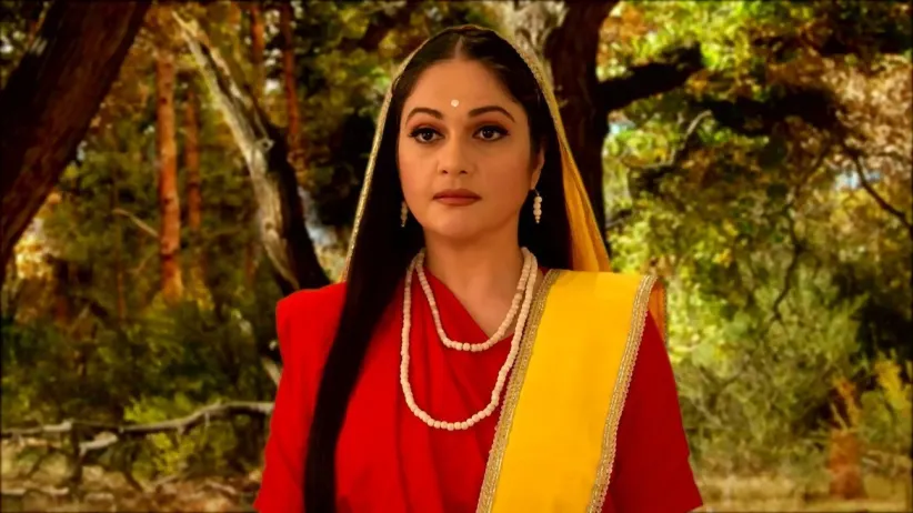 Ma Parboti’s Weapon Injures Maa Santoshi