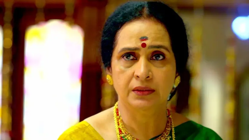 Sudarshanan Reads Sreelakshmi's Letter