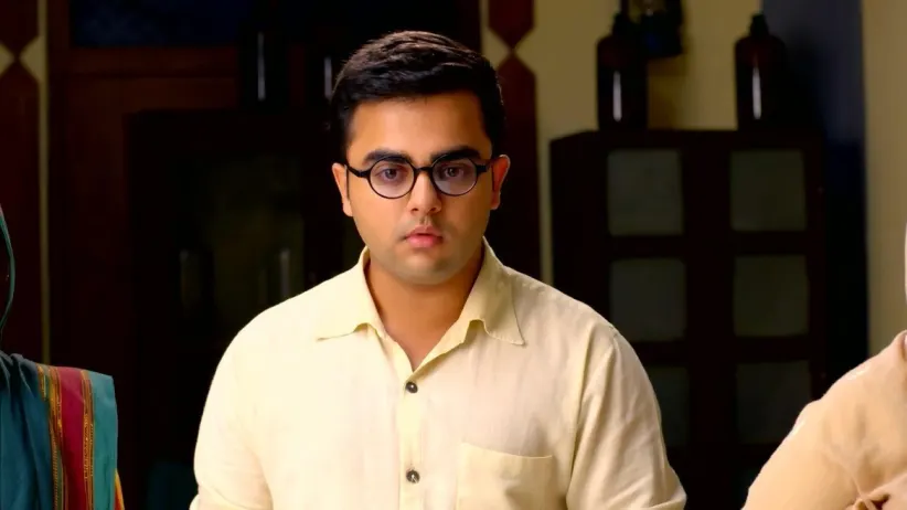 Laxmibai Suffers a Miscarriage