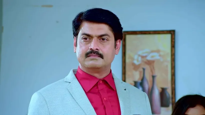 Shailu Steals Money from Trishul's House