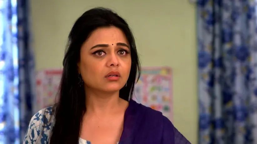 Seema Lies to Aajoba