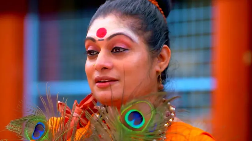 Ishwariamma Warns Sarojam
