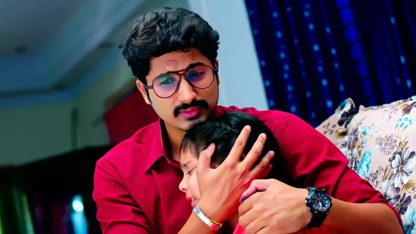 Abhi Takes Manga to Rajendra’s House