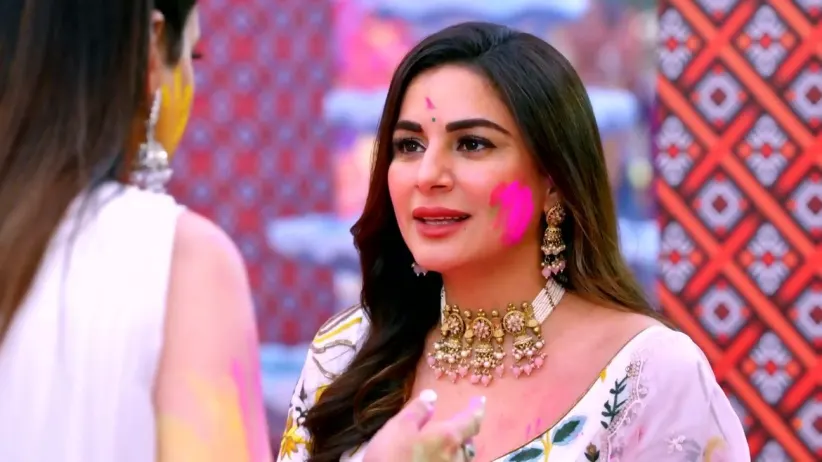 The Luthras Play Holi | Kundali Bhagya