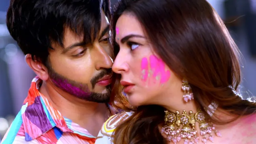 Karan and Preeta Get Close on Holi