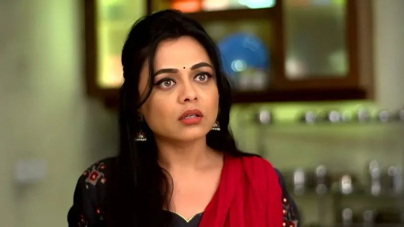 Neha Shares Her Inner Turmoil with Yash