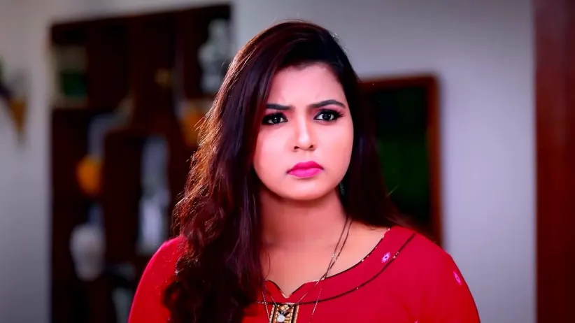 Nilambari Refuses to Trust Vanaja
