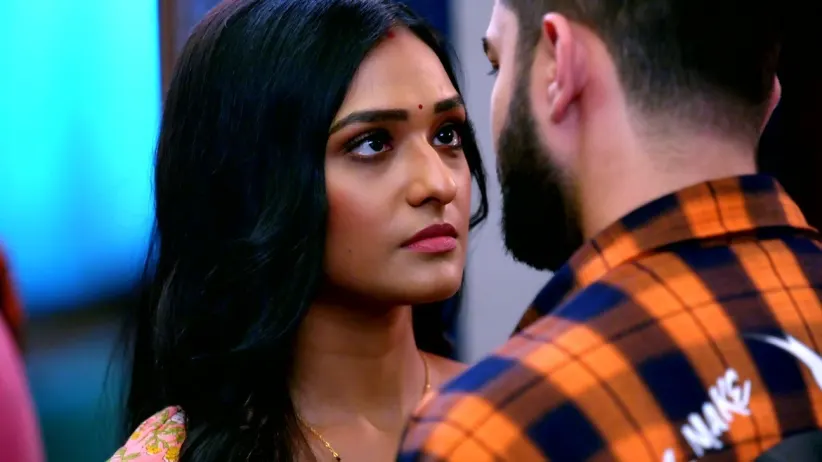 Neelam Confronts Rishi about His Behaviour