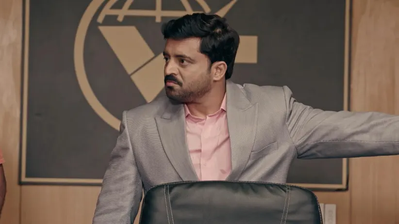 Rajanandini Decides to Surprise Arya